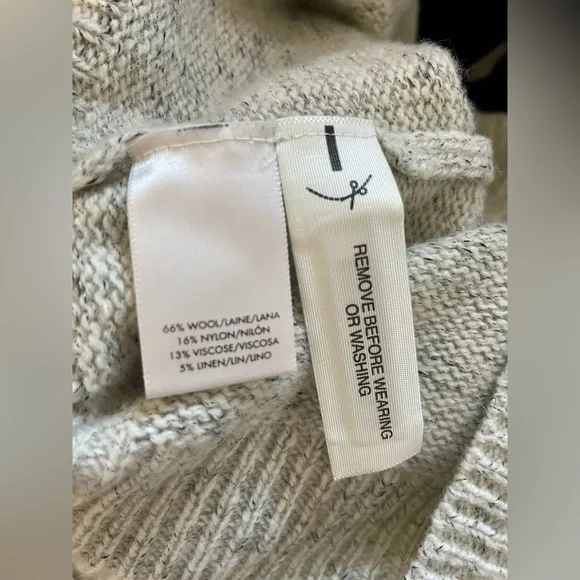 Ann Taylor Bow Sleeve Sweater - Picture 5 of 5